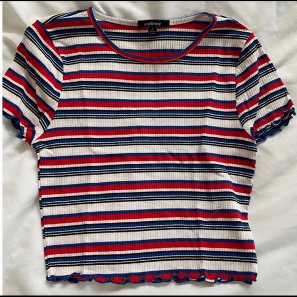 Striped Ribbed Crop Top - Picture 2 of 4